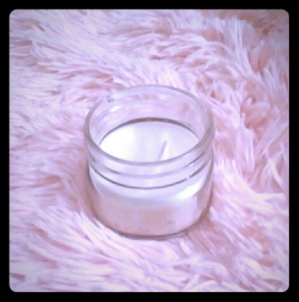 Vegan, butterscotch scented candle